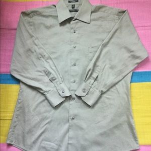 Geoffrey Beene Fitted Shirt.  L 16 32/33